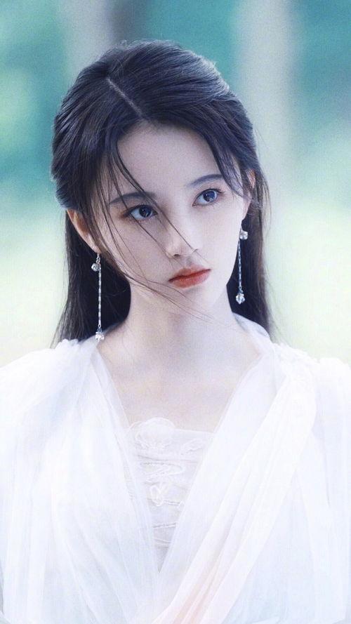 黑料是什么意思 探花美女哭了,揭秘“黑料”背后的真相